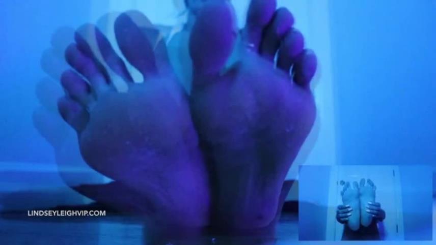 LindseyLeighVip - Entrancing Toes [updated: 2024-10-30]