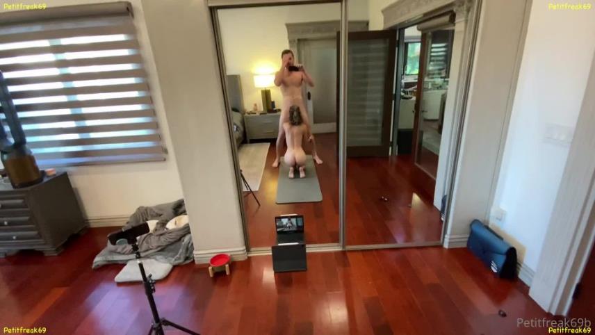 Petitfreak69b - Video 54 Riding Bull Cock On The Yoga Mat - [Onlyfans] (FullHD 1080p) [updated: 2024-11-11]