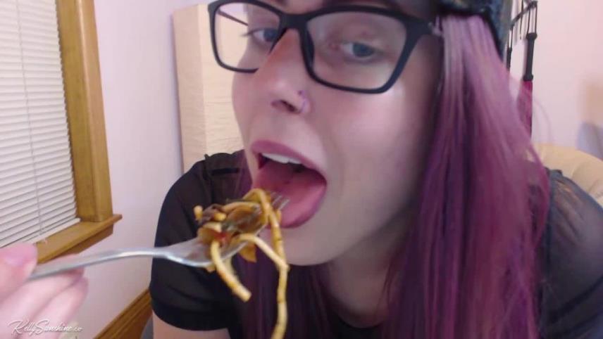 Kelly Sunshine - Eating Slurping Munching [updated: 2024-11-19]