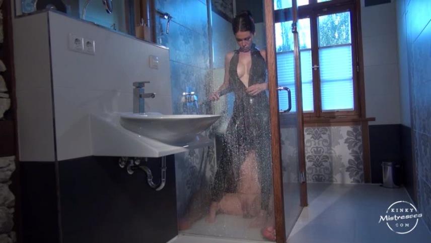 Kinkymistresses - Mistress Susi - Latex Worship in the Shower [updated: 2024-11-24]