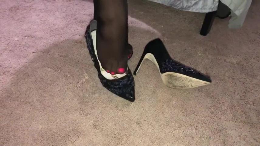 Foot play with black nylons and heels xxx [updated: 2024-12-07]