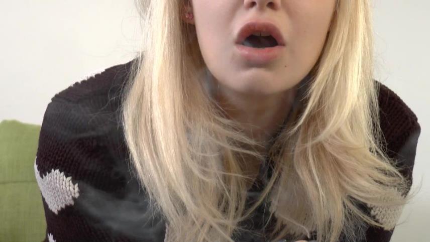 Bad Dolly – Stoner Chick Updates 420 [updated: 2024-12-14]