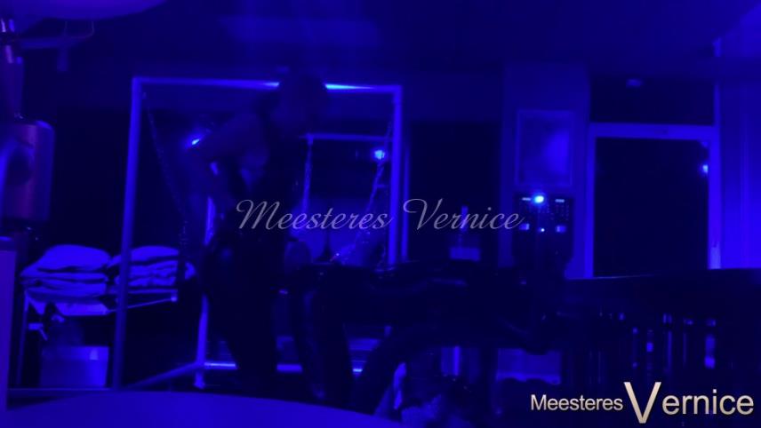 Mistress Vernice – Strapon Session [updated: 2024-12-15]