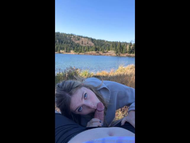 OnlyFans – PrincessJess – Hiked up to this gorgeous lake [updated: 2024-12-23]