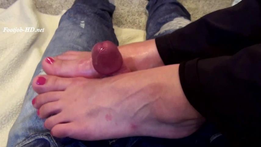 Talas Facekicking Forced Footjob – Fantasy Filipina Foot Fetish [updated: 2025-01-01]