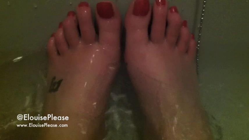 Splashing And Washing My Feet In The Tub [updated: 2025-01-12]